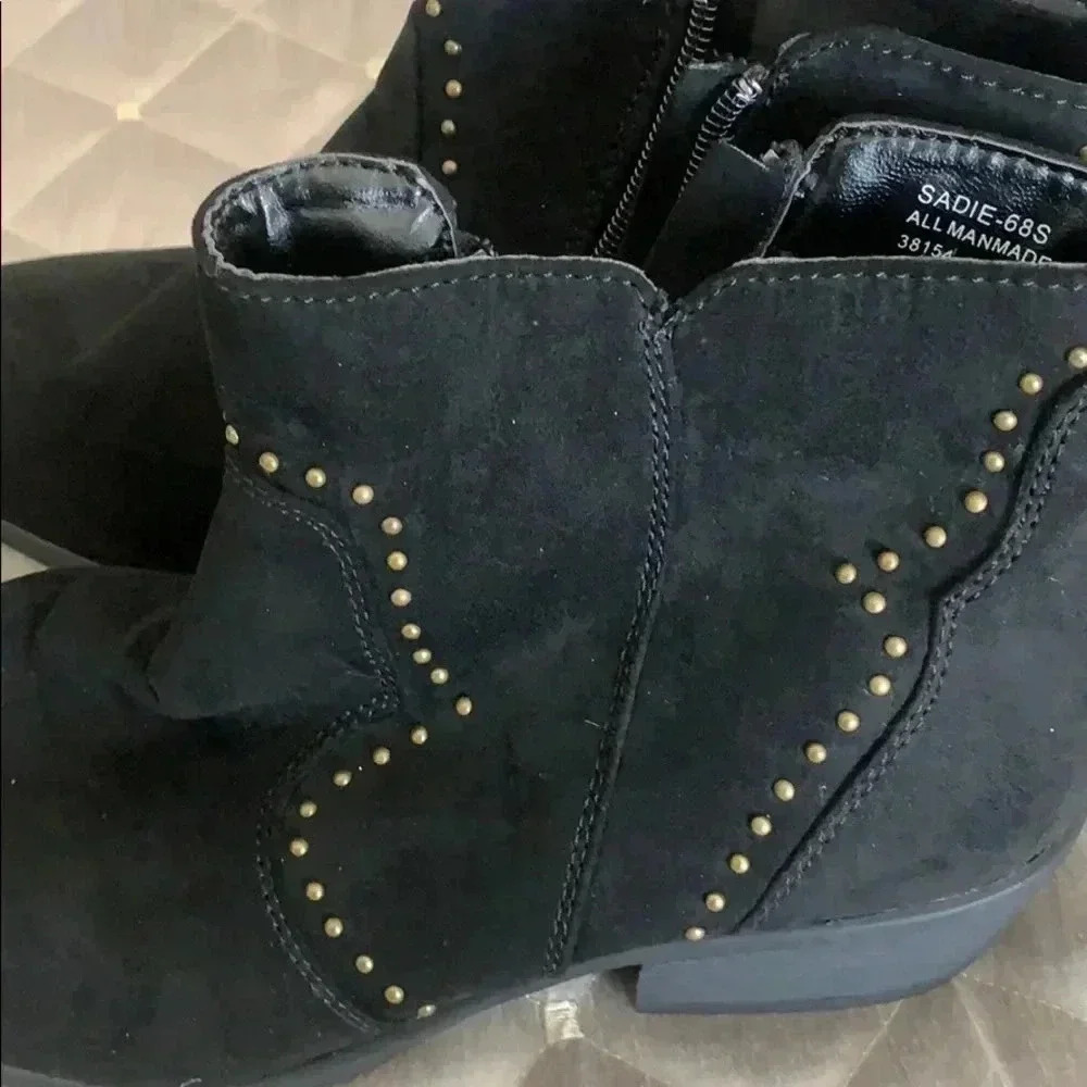 Black booties - Picture 4 of 6